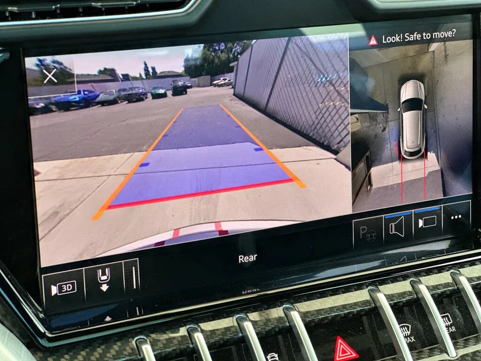 2021 Lamborghini Urus - Image 24 of 31