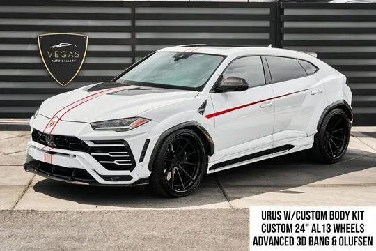 2021 Lamborghini Urus AWD