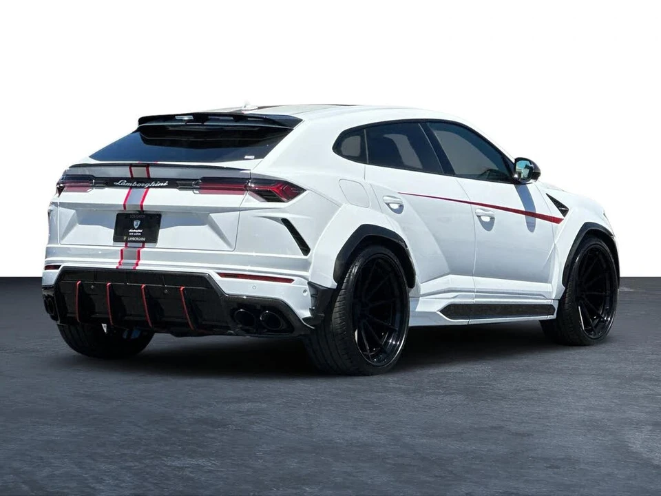 2021 Lamborghini Urus - Image 3 of 31