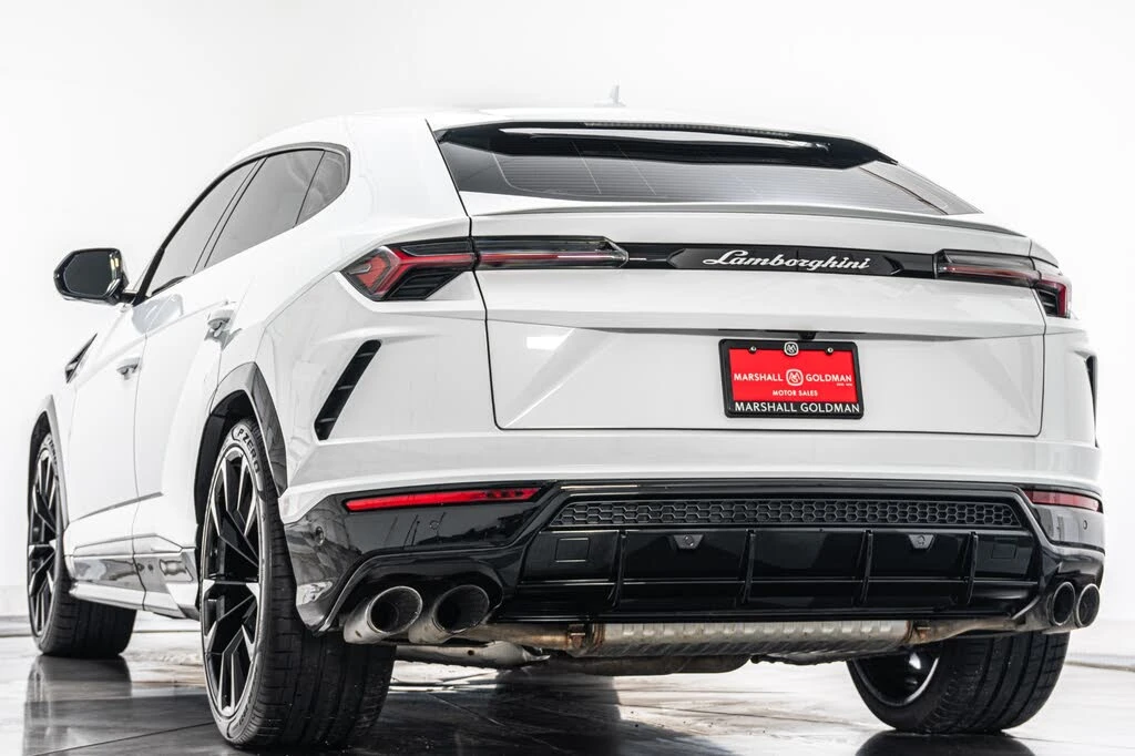 2021 Lamborghini Urus - Image 7 of 31