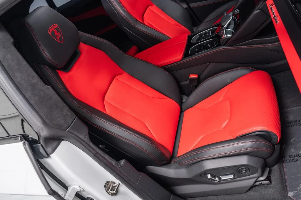2021 Lamborghini Urus - Image 25 of 31