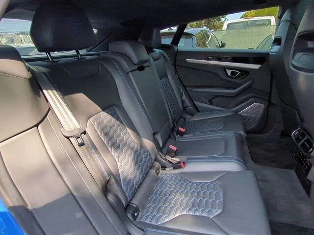 2021 Lamborghini Urus - Image 27 of 31