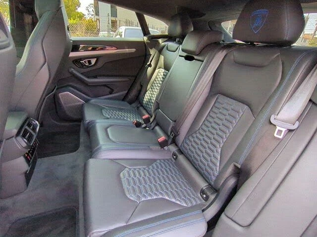 2021 Lamborghini Urus - Image 23 of 31