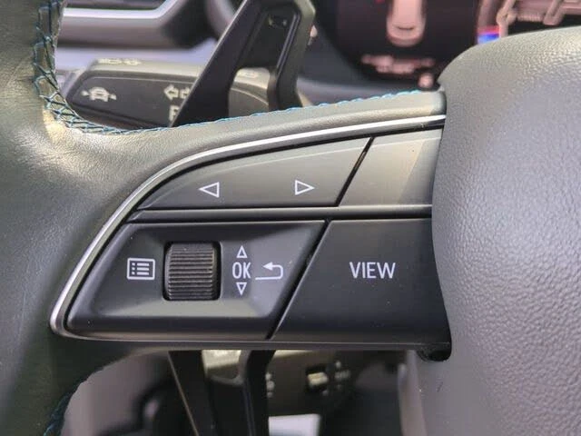 2021 Lamborghini Urus - Image 15 of 31