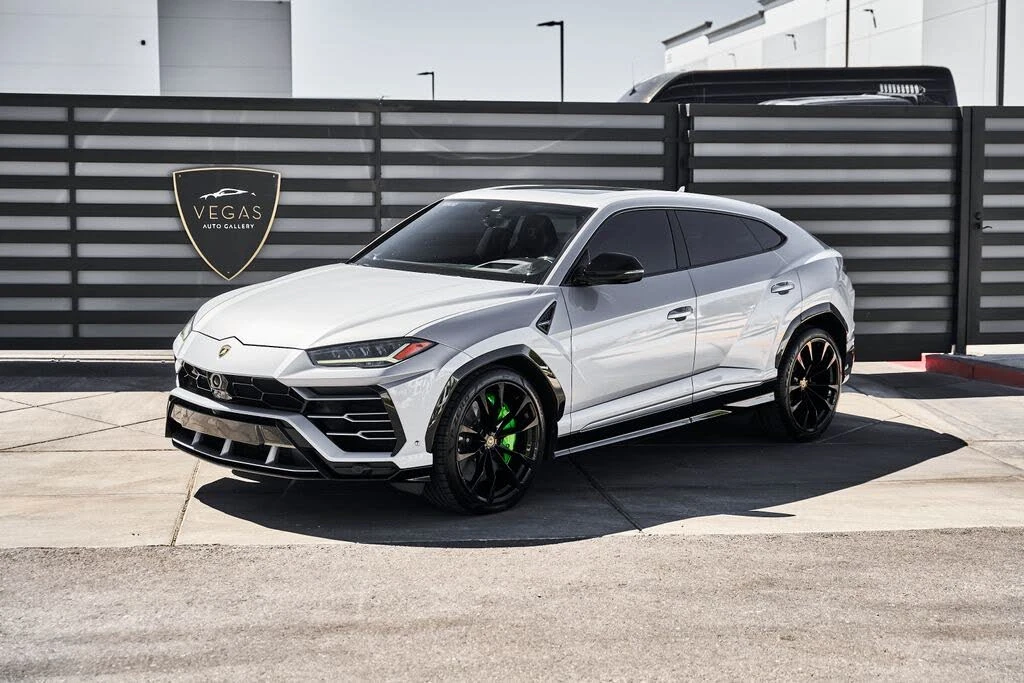 2021 Lamborghini Urus - Image 5 of 31