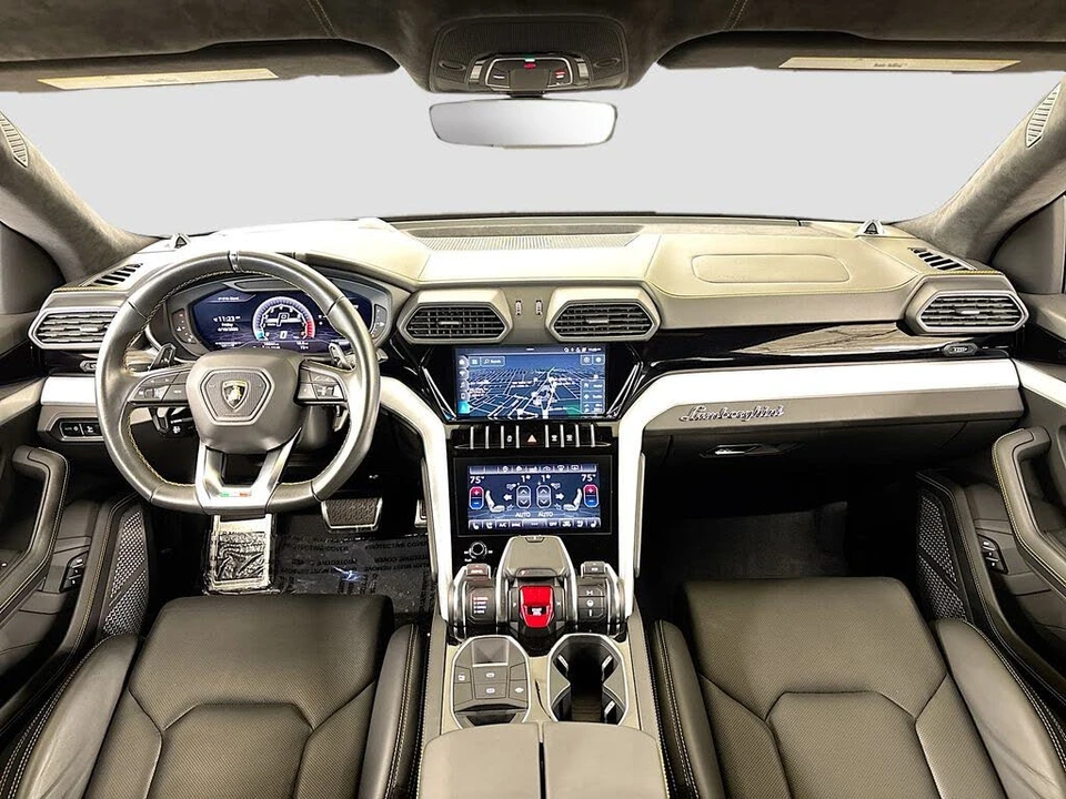 2021 Lamborghini Urus - Image 9 of 31