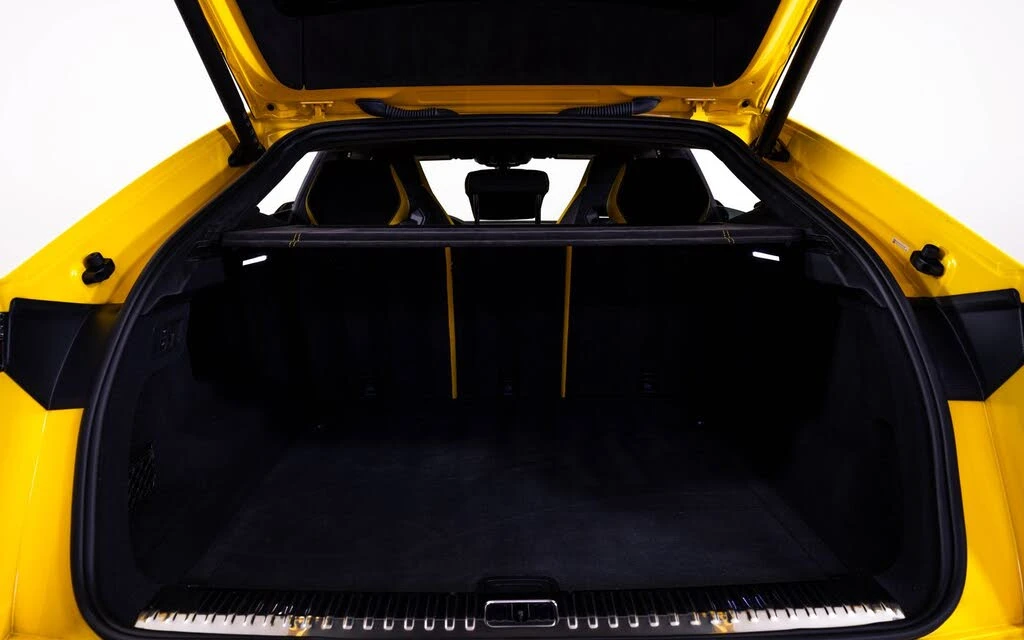 2021 Lamborghini Urus - Image 23 of 23