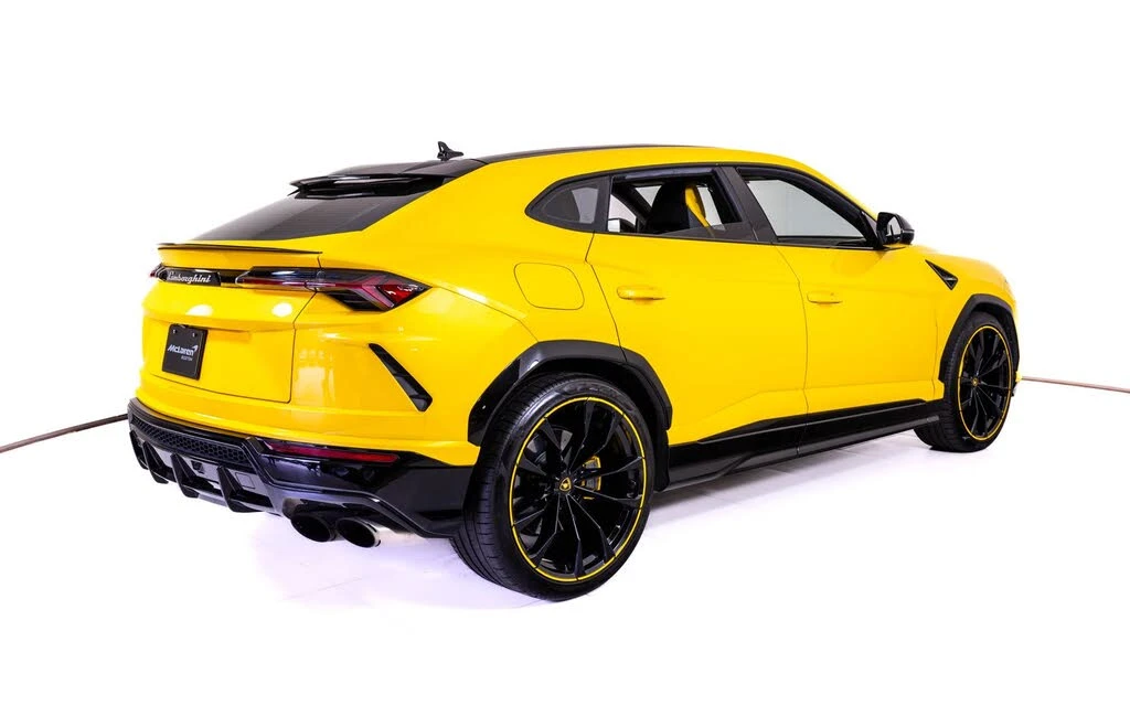 2021 Lamborghini Urus - Image 5 of 23