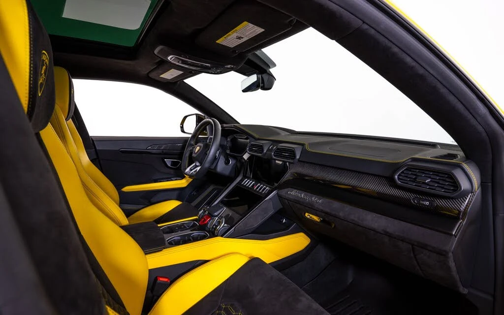 2021 Lamborghini Urus - Image 20 of 23