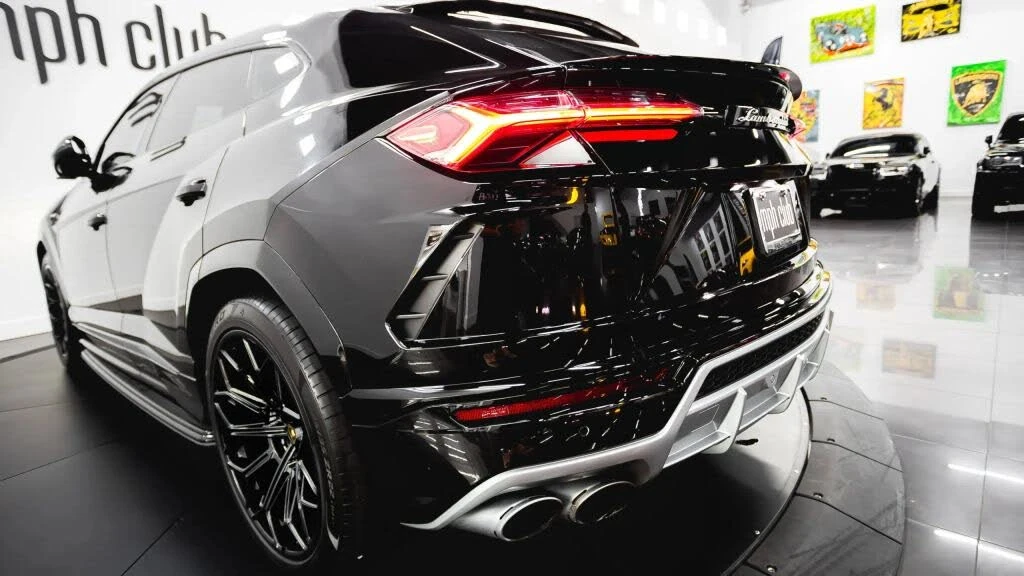 2021 Lamborghini Urus - Image 19 of 31