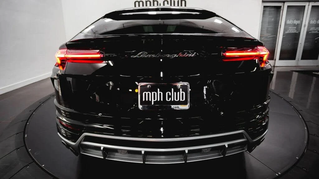 2021 Lamborghini Urus - Image 18 of 31