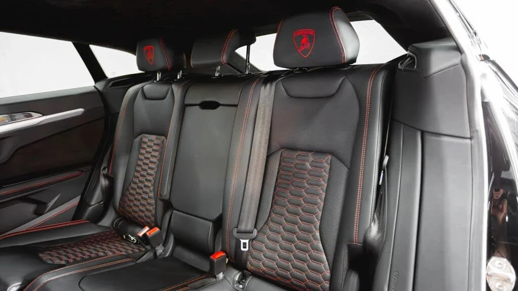 2021 Lamborghini Urus - Image 26 of 31