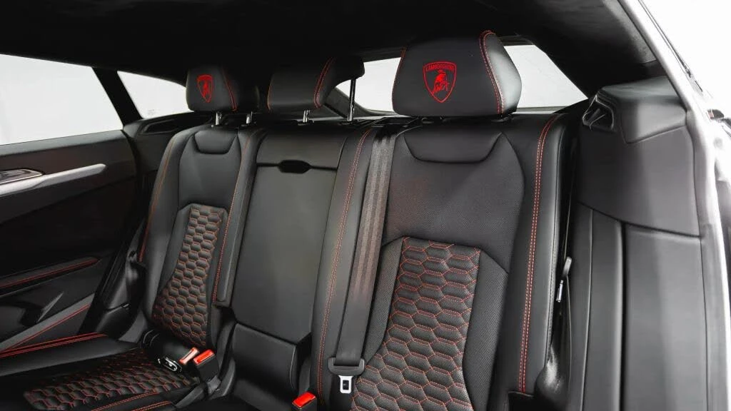 2021 Lamborghini Urus - Image 25 of 31
