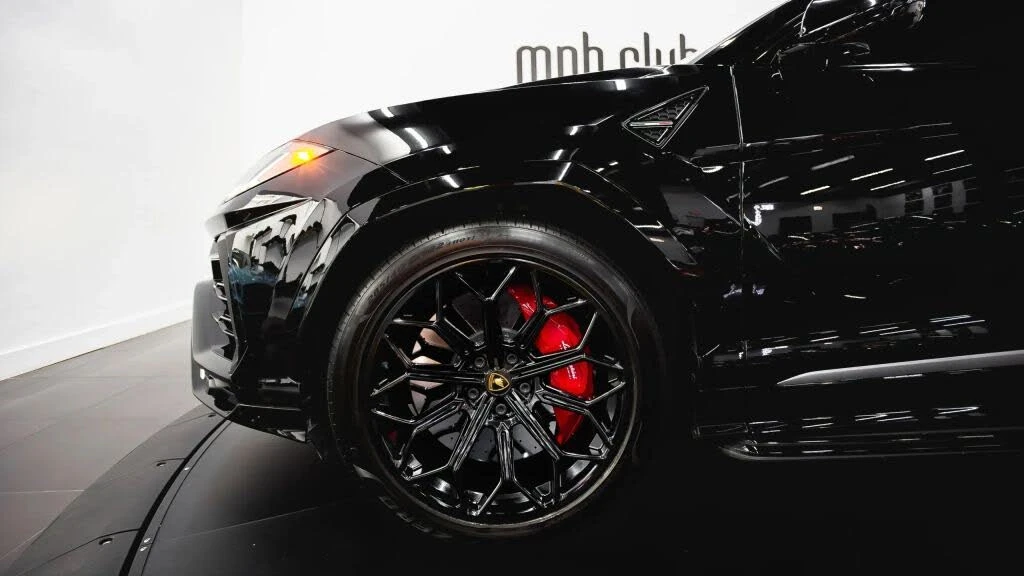 2021 Lamborghini Urus - Image 12 of 31