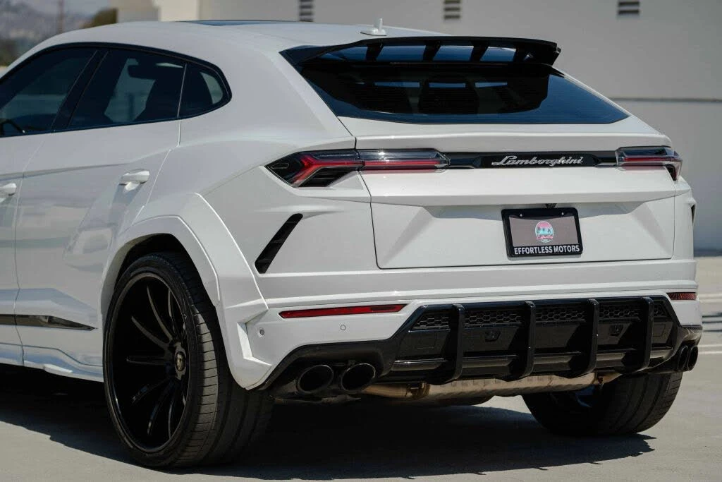 2021 Lamborghini Urus - Image 24 of 31