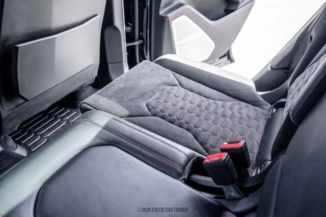 2021 Lamborghini Urus - Image 28 of 31