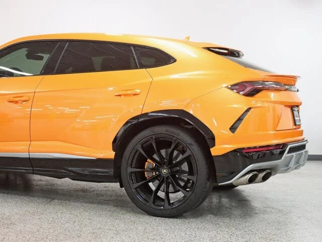 2021 Lamborghini Urus - Image 10 of 31