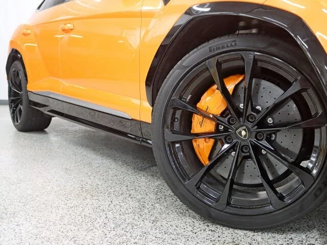 2021 Lamborghini Urus - Image 4 of 31
