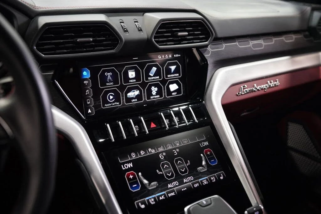 2021 Lamborghini Urus - Image 20 of 31