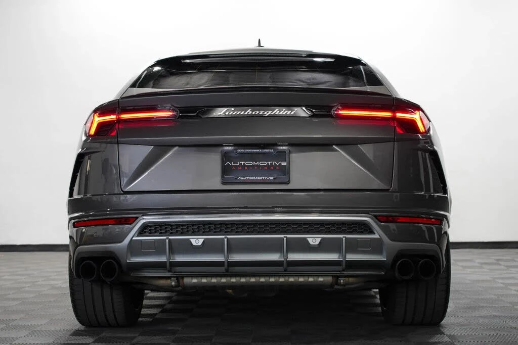 2021 Lamborghini Urus - Image 13 of 31