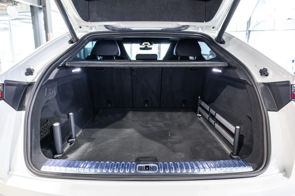 2021 Lamborghini Urus - Image 30 of 31