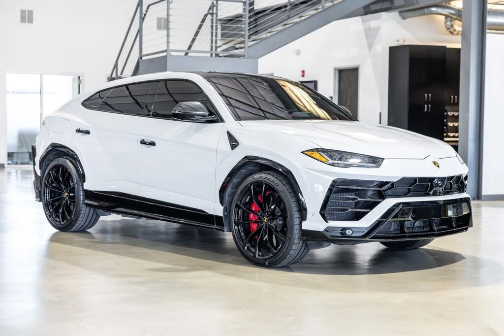 2021 Lamborghini Urus - Image 8 of 31