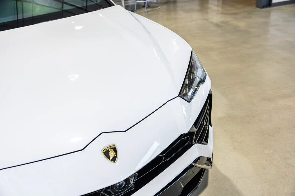 2021 Lamborghini Urus - Image 10 of 31