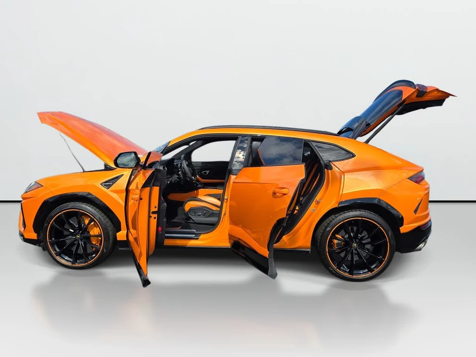2021 Lamborghini Urus - Image 9 of 31