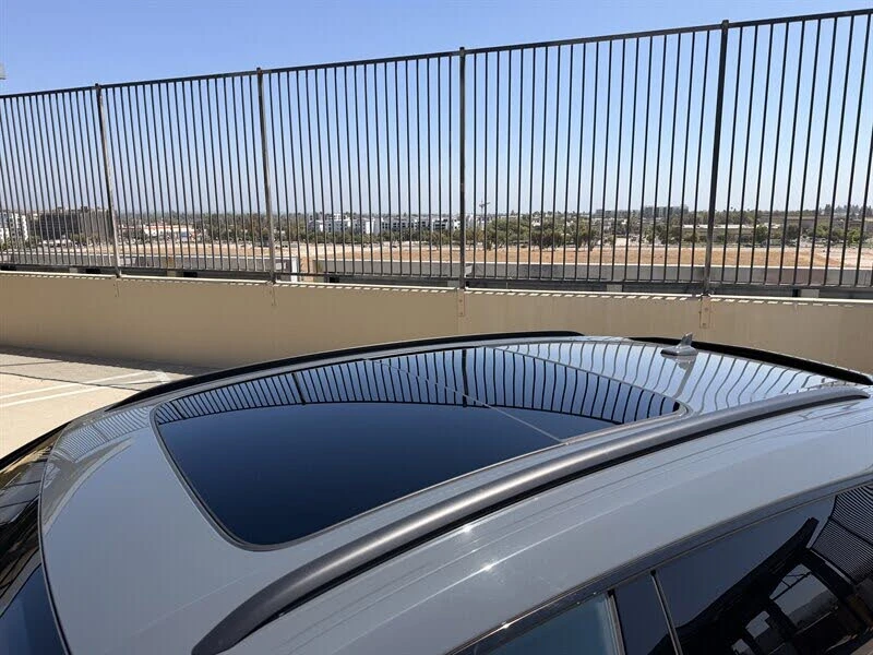 2021 Lamborghini Urus - Image 13 of 31