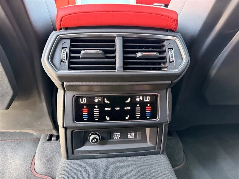 2021 Lamborghini Urus - Image 27 of 31