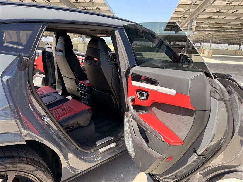 2021 Lamborghini Urus - Image 22 of 31