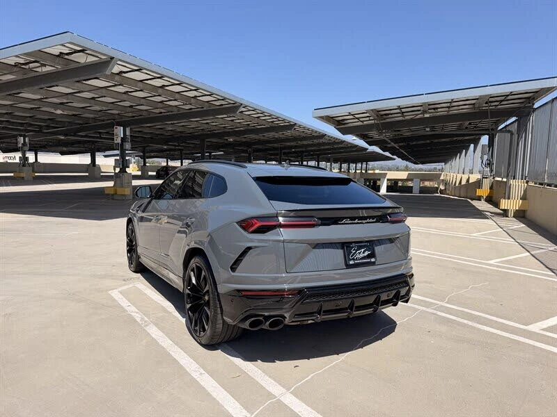 2021 Lamborghini Urus - Image 3 of 31