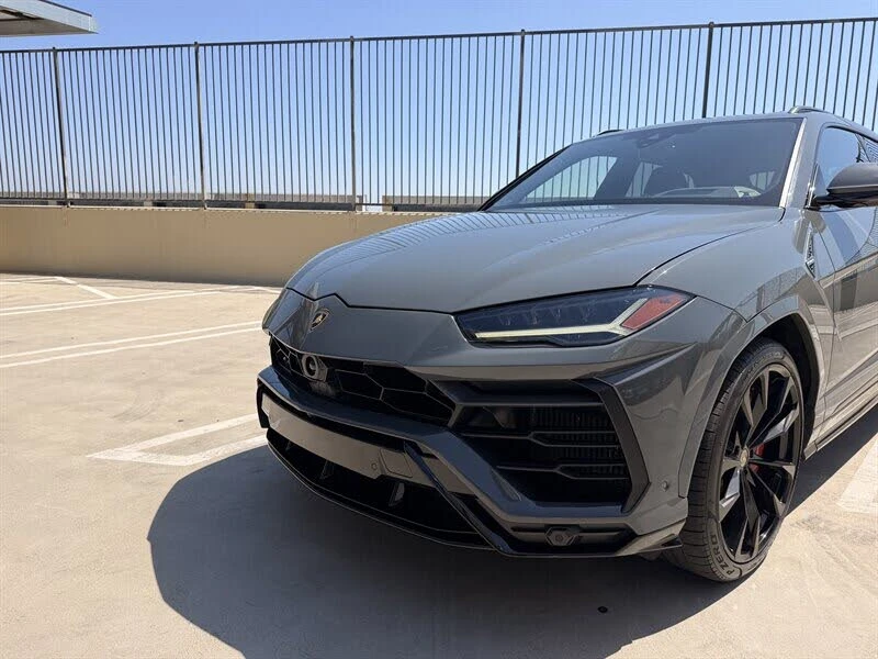 2021 Lamborghini Urus - Image 17 of 31