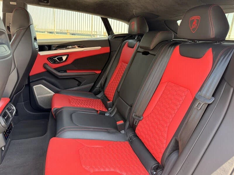 2021 Lamborghini Urus - Image 29 of 31