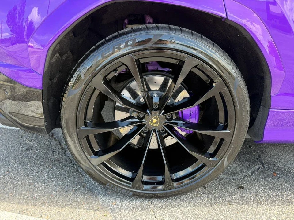 2021 Lamborghini Urus - Image 12 of 31