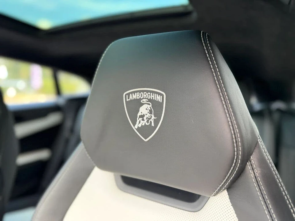 2021 Lamborghini Urus - Image 28 of 31