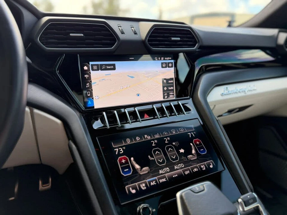 2021 Lamborghini Urus - Image 24 of 31