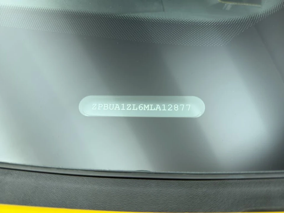 2021 Lamborghini Urus - Image 24 of 26