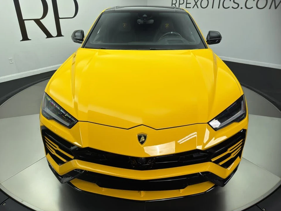 2021 Lamborghini Urus - Image 9 of 26