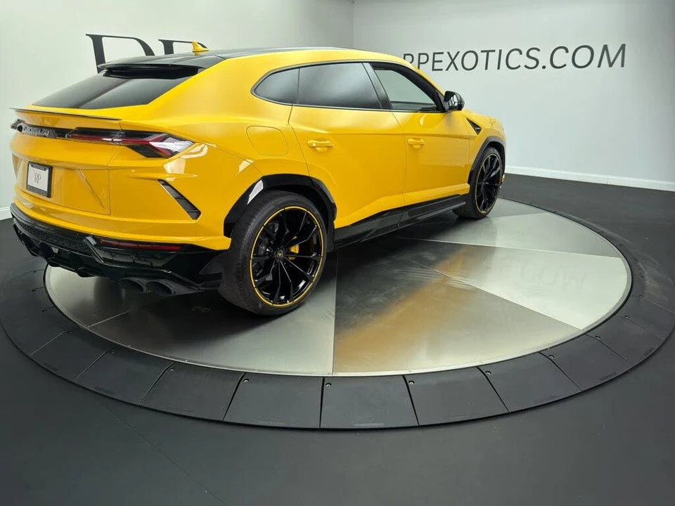 2021 Lamborghini Urus - Image 6 of 26