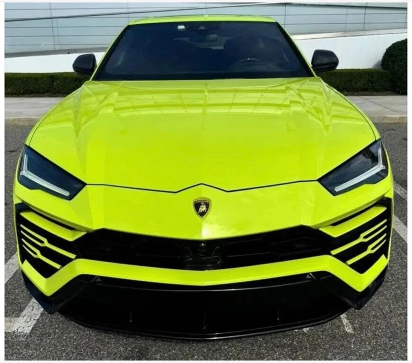 2021 Lamborghini Urus - Image 2 of 12