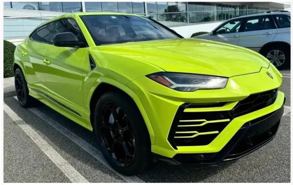 2021 Lamborghini Urus AWD