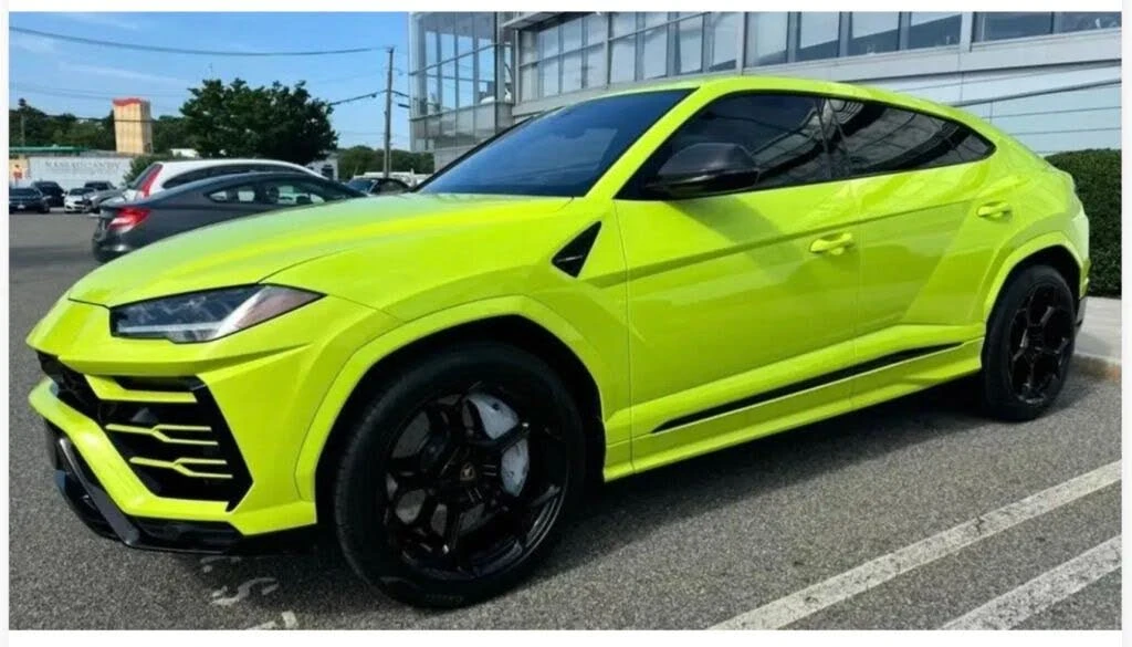2021 Lamborghini Urus - Image 10 of 12