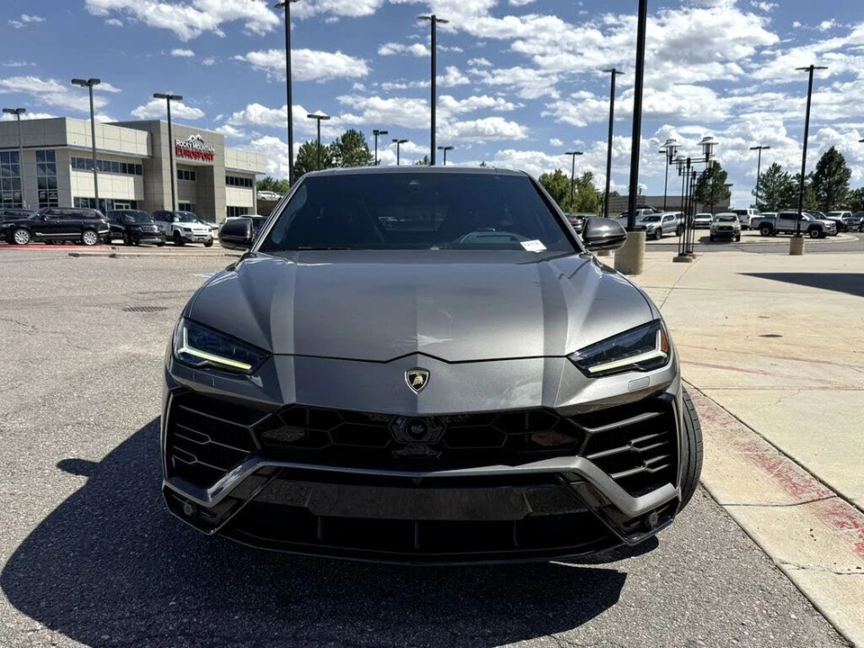 2021 Lamborghini Urus - Image 3 of 31