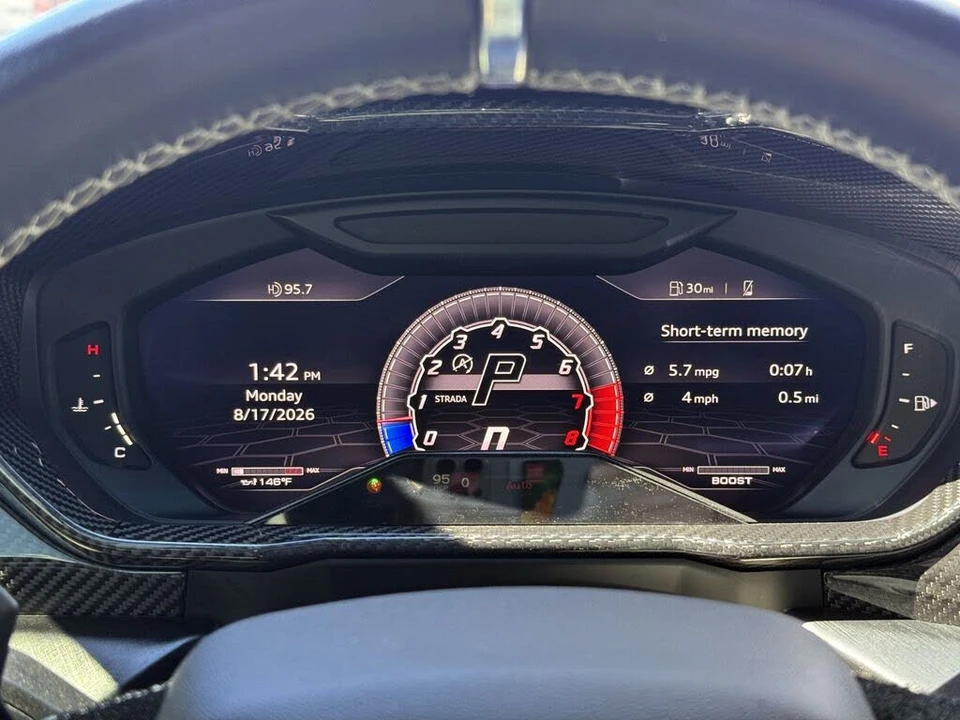 2021 Lamborghini Urus - Image 27 of 31