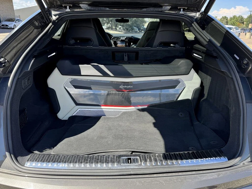 2021 Lamborghini Urus - Image 12 of 31