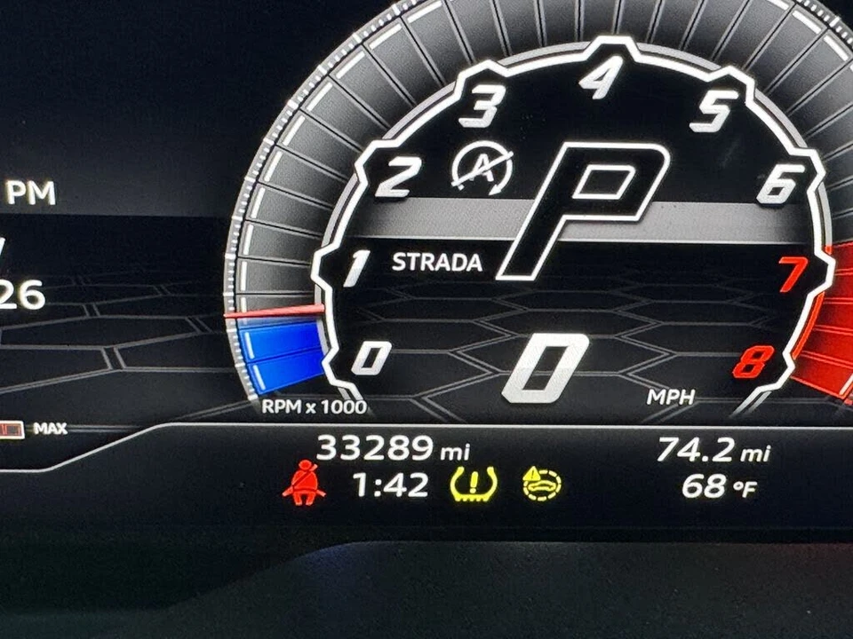 2021 Lamborghini Urus - Image 28 of 31