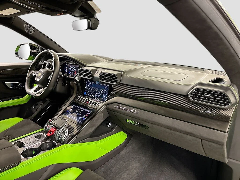 2021 Lamborghini Urus - Image 14 of 31