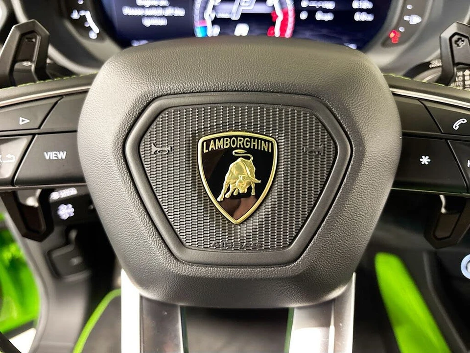 2021 Lamborghini Urus - Image 22 of 31