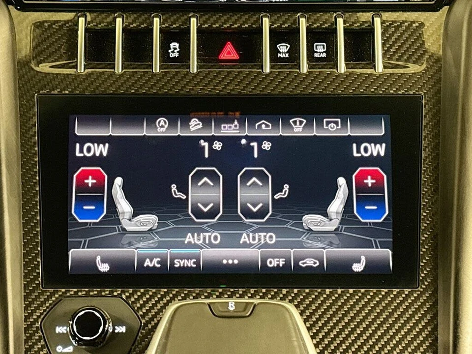 2021 Lamborghini Urus - Image 18 of 31